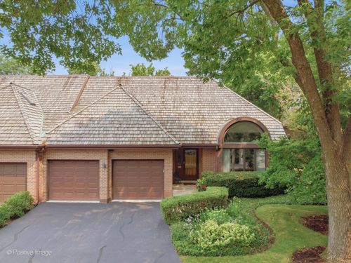 68 Godair Drive, Hinsdale, IL, 60521 | Card Image