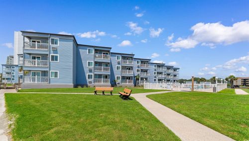 2b-9530 Shore Dr, Myrtle Beach, SC, 29572-5132 | Card Image