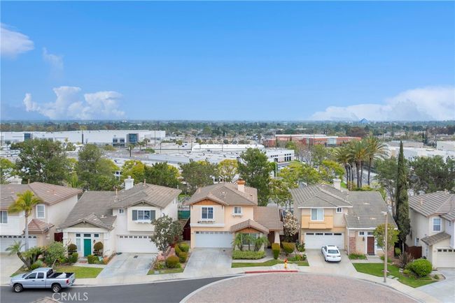 2216 Jeans Ct, House other with 3 bedrooms, 3 bathrooms and 2 parking in Signal Hill CA | Image 71