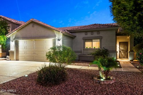 2715 E Fawn Dr, Phoenix, AZ, 85042-7072 | Card Image
