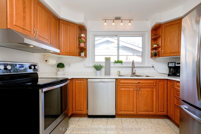 67 Braemar Dr, House other with 4 bedrooms, 3 bathrooms and 4 parking in Brampton ON | Image 11