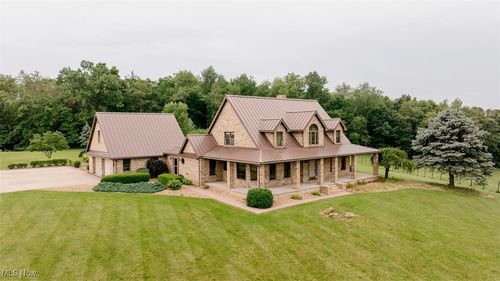 46675 Clarkson Road, Rogers, OH, 44455 | Card Image
