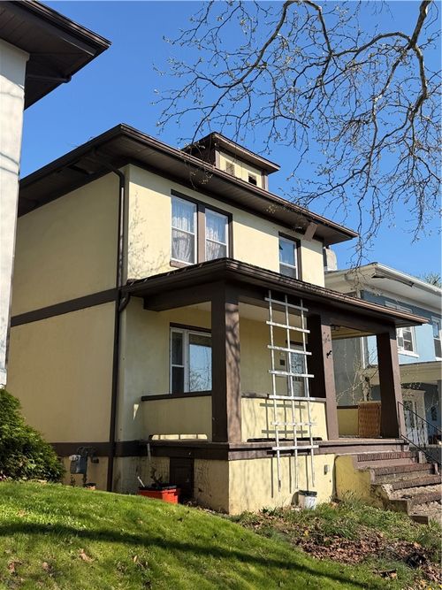 117 Ida Ave, Donora, PA, 15033-1223 | Card Image