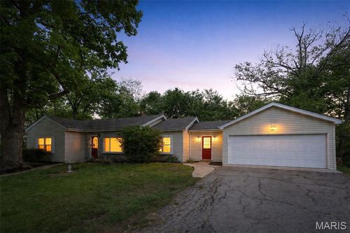 919 Oak Dr, Fenton, MO, 63026-4745 | Card Image