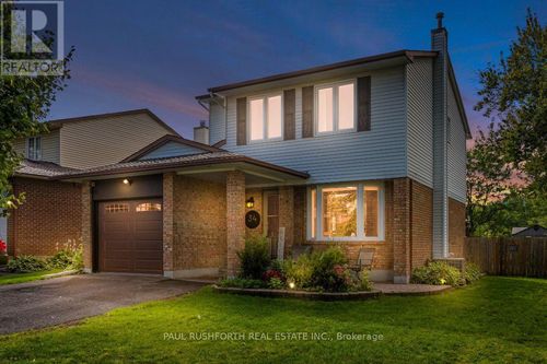 34 Brenda Cres, Ottawa, ON, K1V0J8 | Card Image