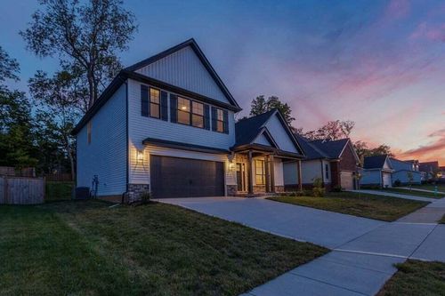 127 Westwoods Dr, Georgetown, KY, 40324-9468 | Card Image
