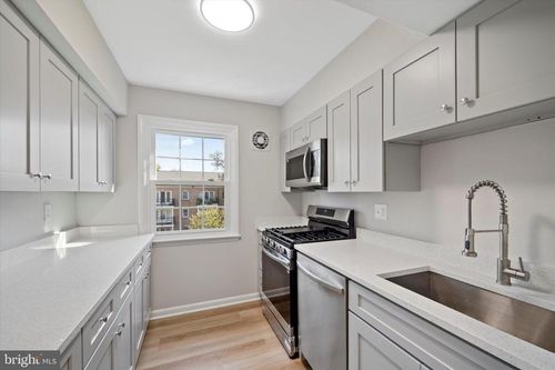 apt-303-9491 Fairfax Blvd, FAIRFAX, VA, 22031-2491 | Card Image