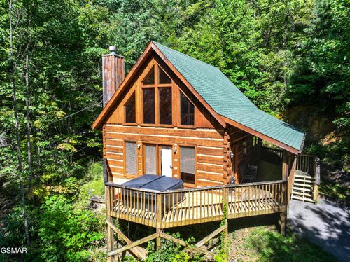 1226 Upper Alpine Way, Gatlinburg, TN, 37738-4501 | Card Image