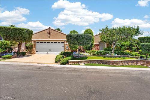 11548 Bohemian Forest Ave, Las Vegas, NV, 89138-7554 | Card Image