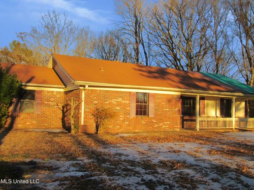 475 Truslow Rd, Sarah, MS, 38665-4011 | Card Image
