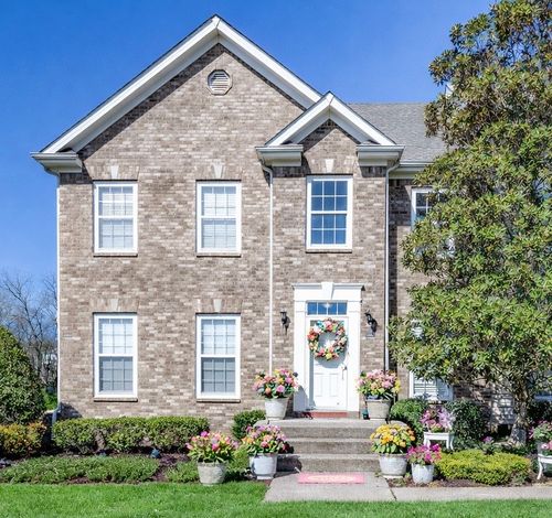 1002 Mckenna Dr, Thompsons Station, TN, 37179-5380 | Card Image