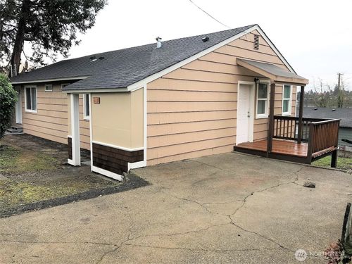 123 Acorn St, Bremerton, WA, 98310-2008 | Card Image