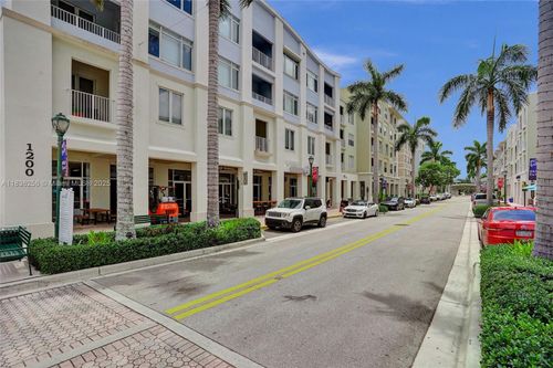 apt-215-1200 Town Center Dr, Jupiter, FL, 33458-5258 | Card Image