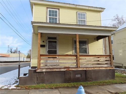 318 Pinner St, Suffolk, VA, 23434-3824 | Card Image