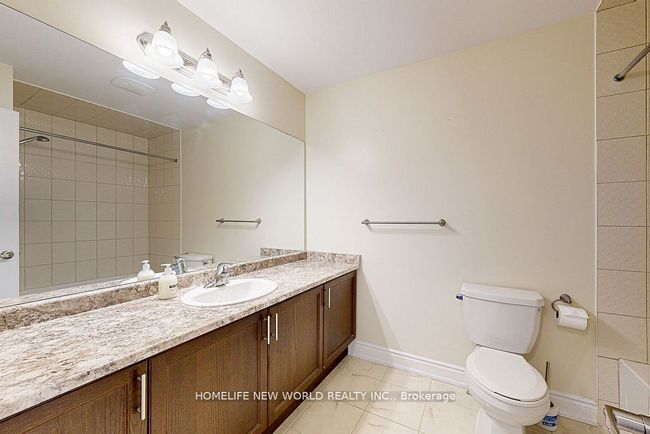 28 Av Horizon, House attached with 4 bedrooms, 3 bathrooms and 4 parking in Millbrook ON | Image 21