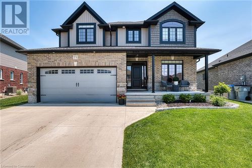 71 Forbes Cres, Listowel, ON, N4W0B8 | Card Image