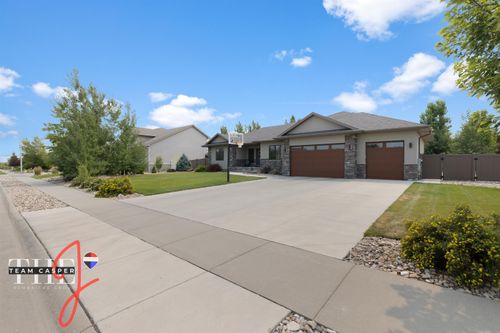 4423 E 21st St, Casper, WY, 82609-3884 | Card Image