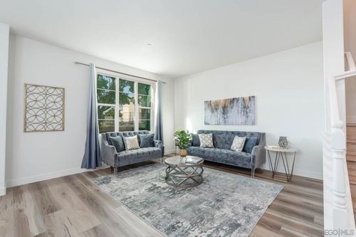 2-1360 Santa Victoria Rd, Chula Vista, CA, 91913-2790 | Card Image