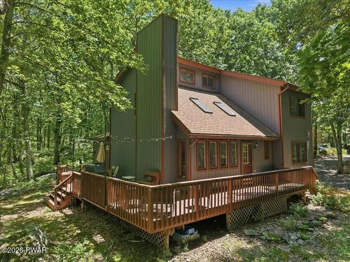 805 Mustang Ct, Hawley, PA, 18428 | Card Image