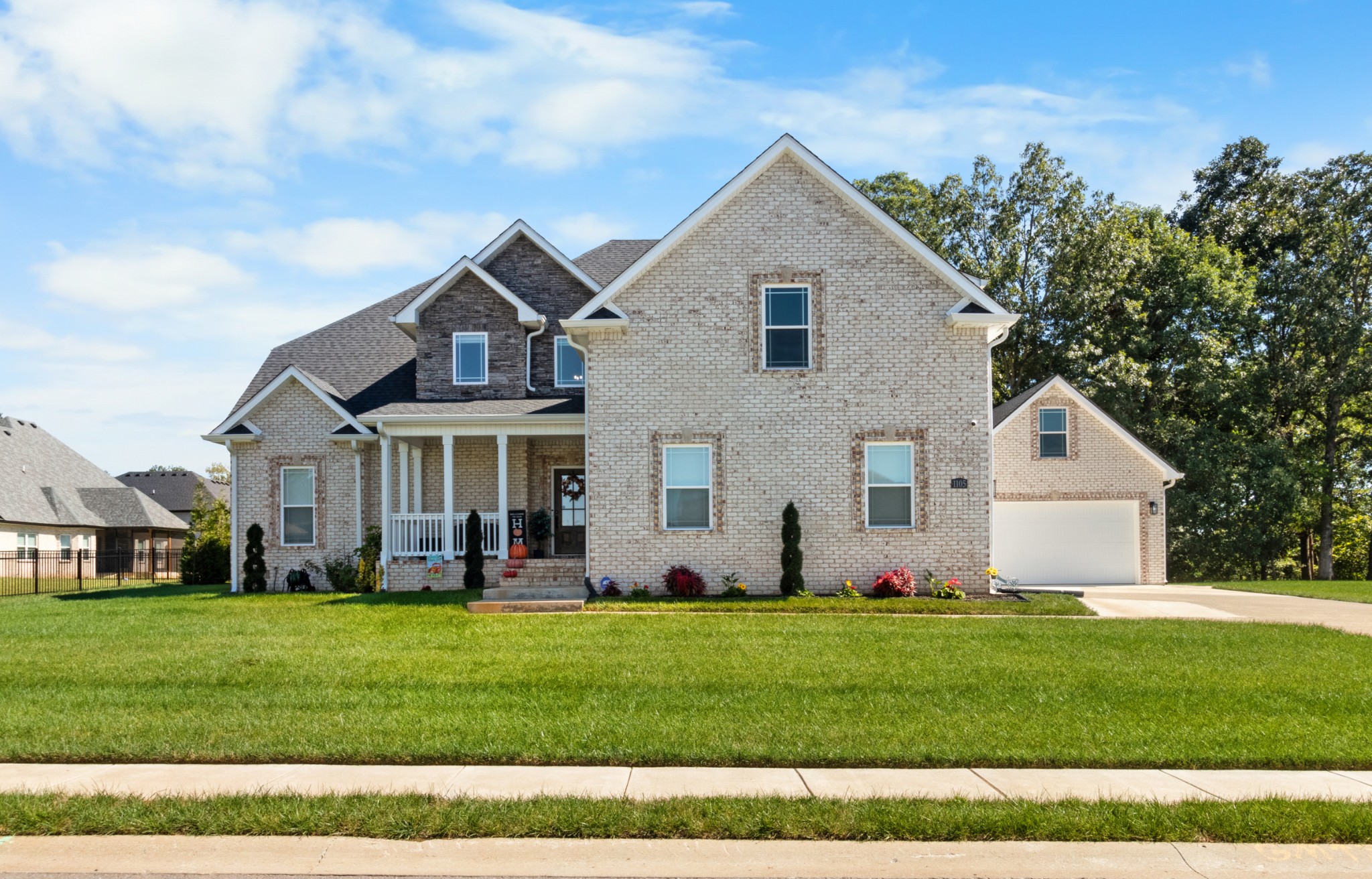 Archibald Dr, Clarksville, TN 37040