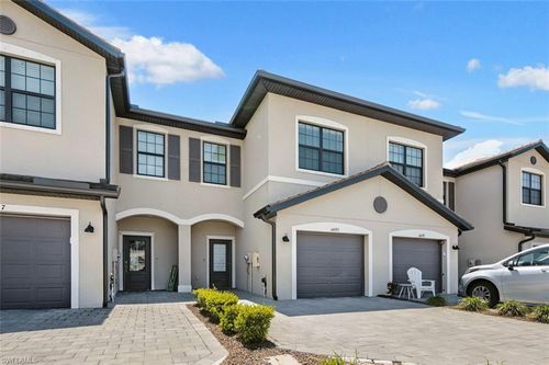 14195 Pine Lodge Ln, FORT MYERS, FL, 33913-9471 | Card Image