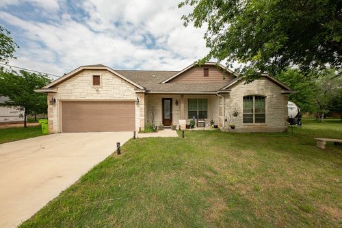 122 Koele Ct, Bastrop, TX, 78602-2086 | Card Image