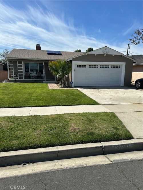 3700 E Poppy St, Long Beach, CA, 90805-3966 | Card Image