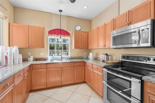 4383 Natale Dr, VENICE, FL, 34293-7084 | Card Image