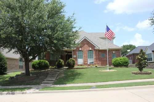 730 Monterey Dr, Rockwall, TX, 75087-6639 | Card Image