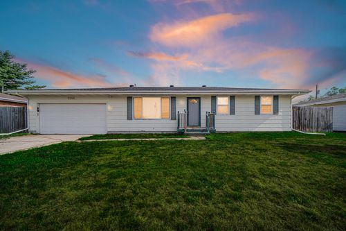 5596 Robbins Ave, Portage, IN, 46368 | Card Image