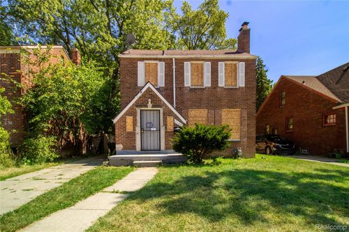 13104 Longview St, Detroit, MI, 48213-1986 | Card Image