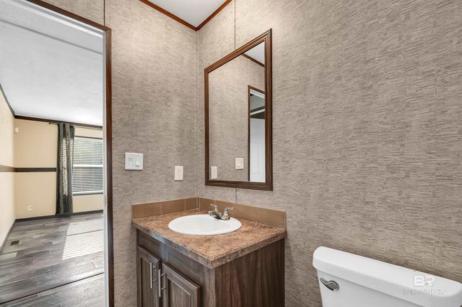 Bathroom | Image 20