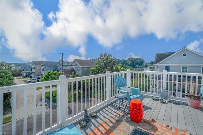 9509 14 Th Bay St, House attached with 4 bedrooms, 3 bathrooms and null parking in Norfolk VA | Image 42