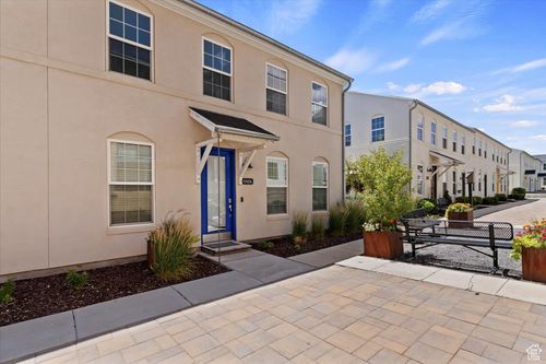 10606 S Redknife Dr, South Jordan, UT, 84009-6170 | Card Image