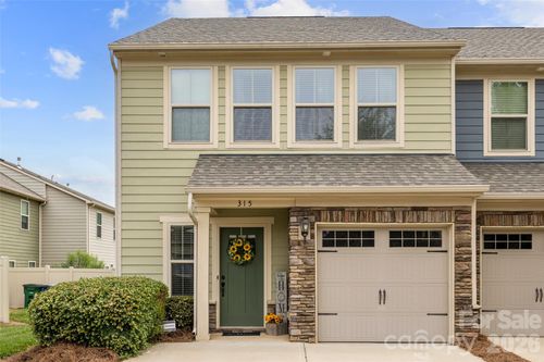 315 Scenic View Ln, Matthews, NC, 28104-9578 | Card Image
