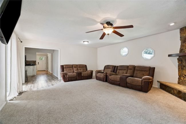 3642 Redbud Rd Ne, House other with 4 bedrooms, 2 bathrooms and null parking in Cedar Rapids IA | Image 8