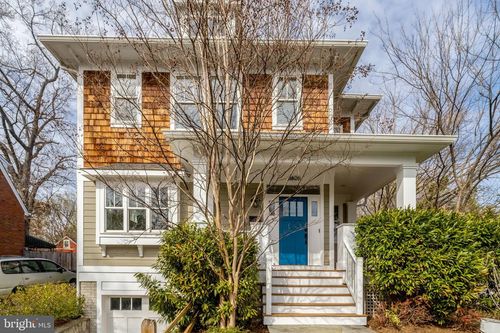 3805 18th St N, ARLINGTON, VA, 22207-3609 | Card Image