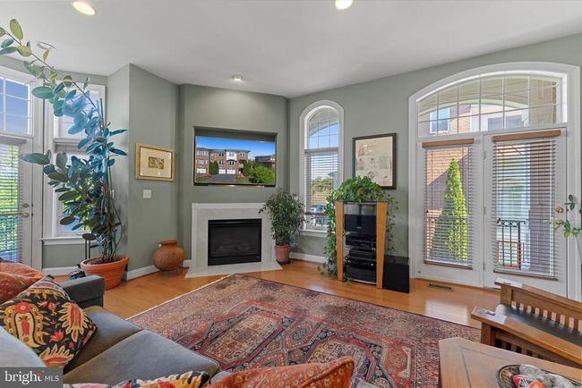 19070 Arroyo Ter, Townhouse with 4 bedrooms, 5 bathrooms and null parking in Lansdowne VA | Image 22
