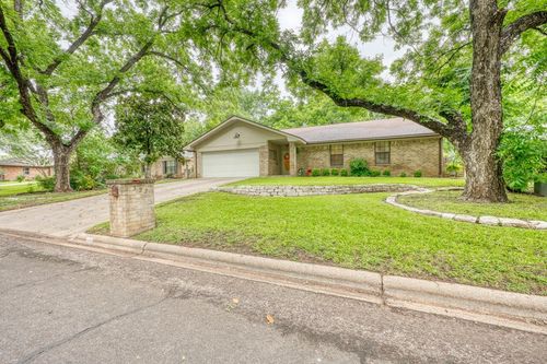322 San Saba St, Meadowlakes, TX, 78654-7116 | Card Image