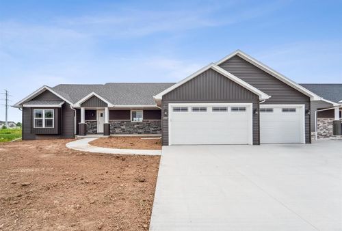 3487 E Rubyred Drive, APPLETON, WI, 54913 | Card Image