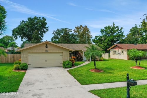 1958 Red Cedar Cir, SOUTH DAYTONA, FL, 32119-1855 | Card Image