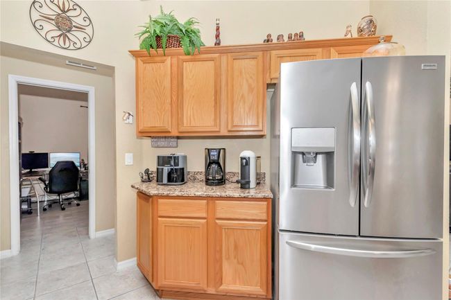 10372 Sw 41 St Ct, House other with 4 bedrooms, 2 bathrooms and null parking in OCALA FL | Image 12