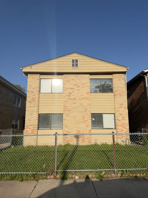 1-5205 south 73rd ct 73rd Court, Summit, IL, 60501 | Card Image