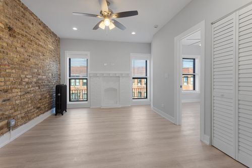 apt-32-1655 Jonquil Ter, Chicago, IL, 60626-1117 | Card Image