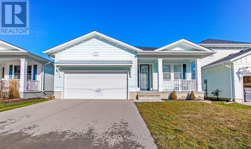 423 George St, Port Stanley, ON, N5L1G4 | Card Image