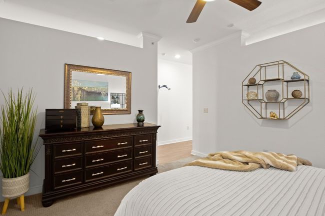 UNIT-3038 - 1900 Barton Springs Rd, Condo with 1 bedrooms, 1 bathrooms and 1 parking in Austin TX | Image 11