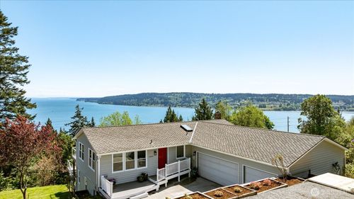 4444 Norris Ln, Oak Harbor, WA, 98277-9614 | Card Image
