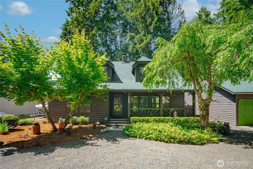 211 E Aycliffe Dr, Shelton, WA, 98584-8588 | Card Image