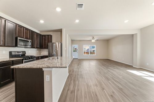 513 Chelson Hunt, Cibolo, TX, 78108-0139 | Card Image