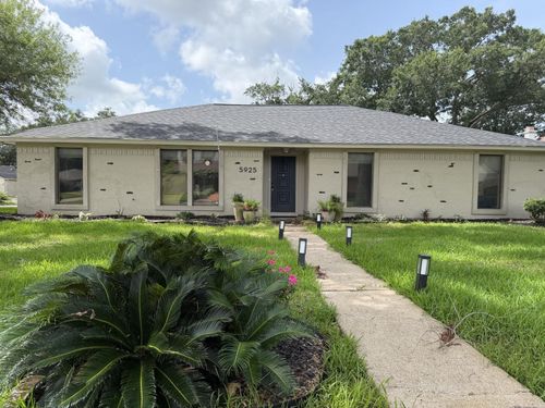 5925 Woodway Dr, Beaumont, TX, 77707-1846 | Card Image